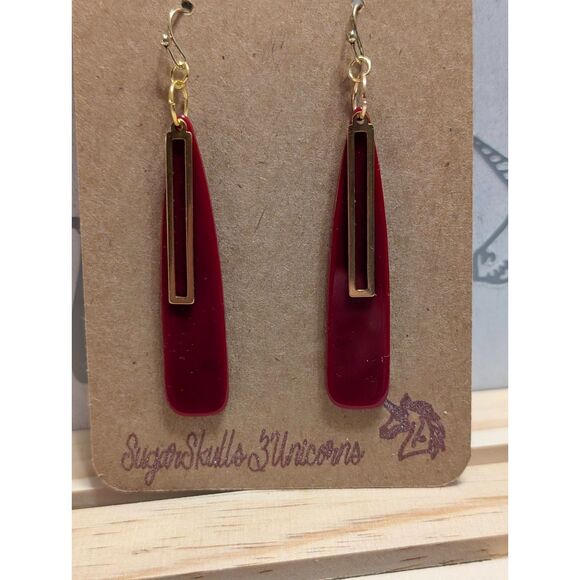 Jewel Tone Burgundy Dangle Earrings - Picture 1 of 4